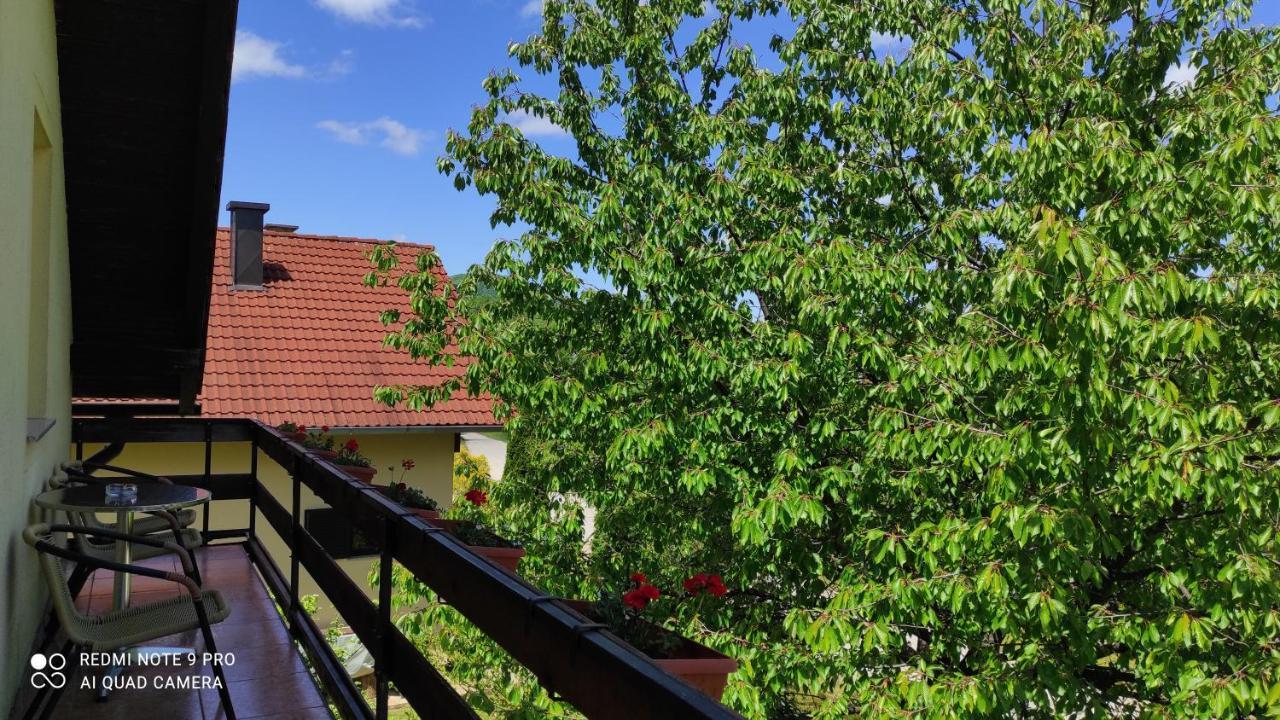 Apartment Nikolina Grabovac  Buitenkant foto